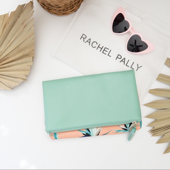 NWOT RACHEL PALLY REVERSIBLE TROPICAL CLUTCH - Picture 2 of 5